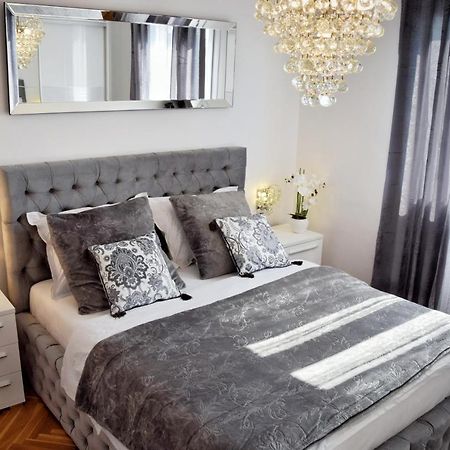 Luxurious Apartment Majda, 2 Bathrooms And Free Parking Split Extérieur photo