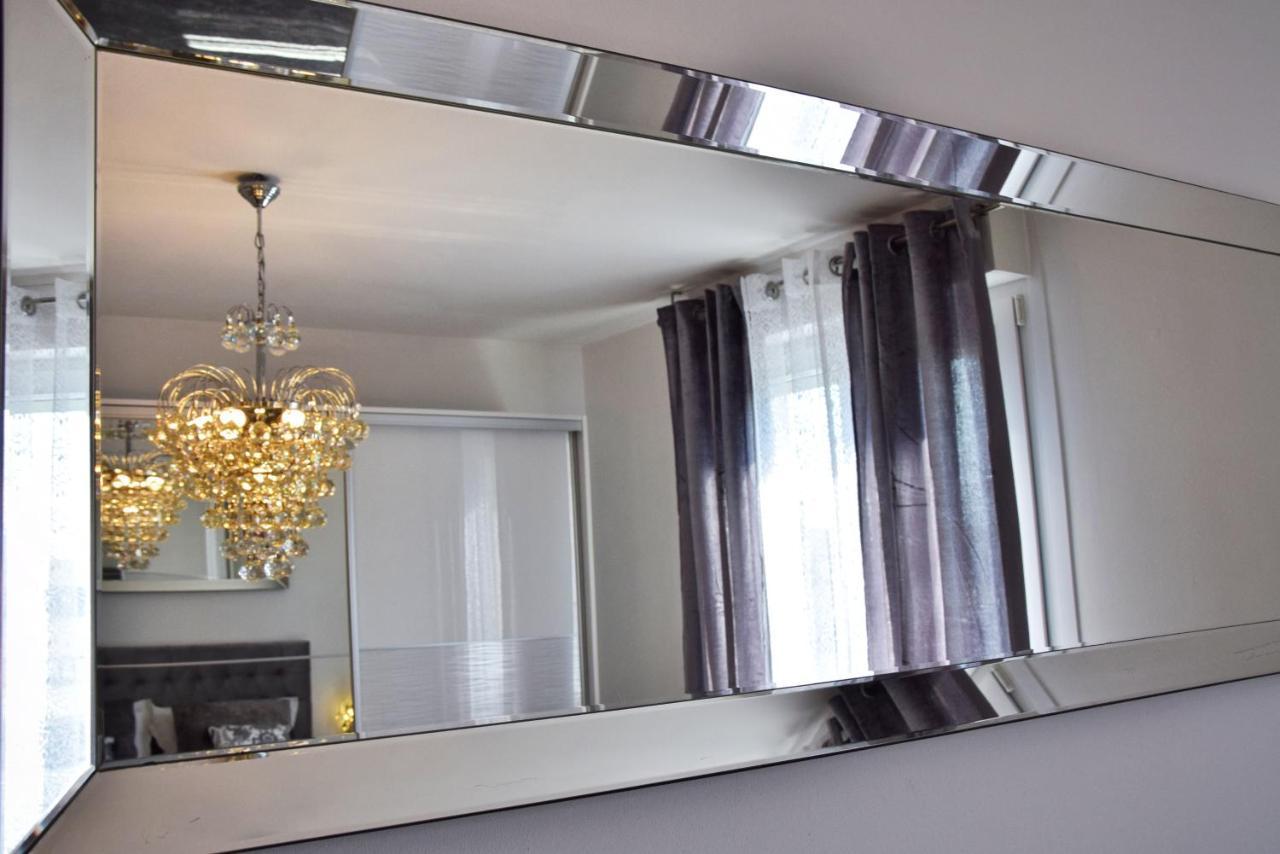Luxurious Apartment Majda, 2 Bathrooms And Free Parking Split Extérieur photo